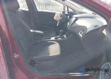 2018 Chevrolet Cruze Lt Auto z USA, uszkodzony, nr VIN 1G1BE5SM5J7172811